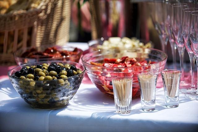 Hostina na svatbě: Jak na dokonalé pohoštění?